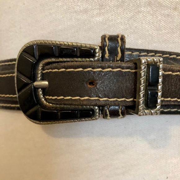 Dark-Brown Vintage Italian Tooled Leather Belt - Picture 2 of 9